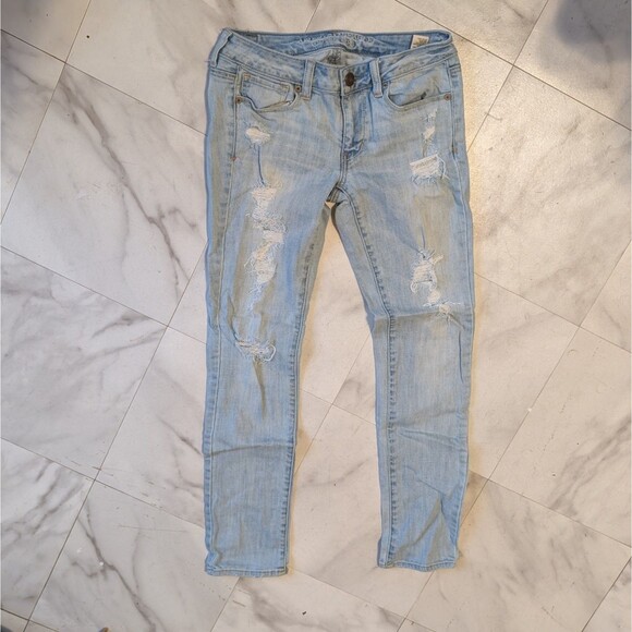 American Eagle Jeans Women's Size 2 Short Skinny Stretch Denim Light Wash Y2K - Picture 1 of 10